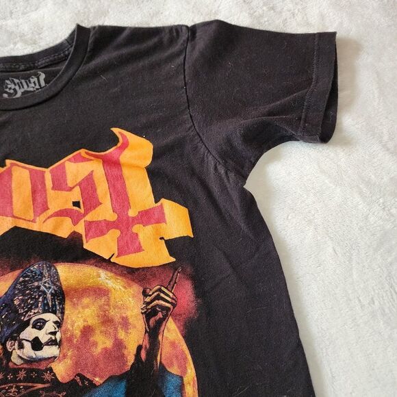 Ghost Hunter Moon Black Tshirt With Graphics Size Medium - Picture 2 of 5